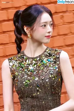 itzy.all.in.us / Shin Yu Na / Yuna ITZY / 유나 фото голая #0937