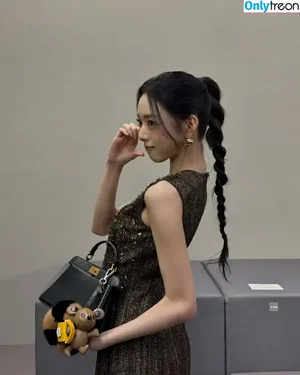 itzy.all.in.us / Shin Yu Na / Yuna ITZY / 유나 фото голая #0953