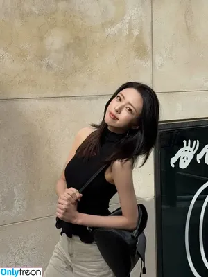 itzy.all.in.us / Shin Yu Na / Yuna ITZY / 유나 фото голая #0960