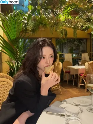 itzy.all.in.us / Shin Yu Na / Yuna ITZY / 유나 фото голая #0965