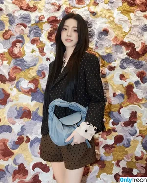 itzy.all.in.us / Shin Yu Na / Yuna ITZY / 유나 фото голая #0974
