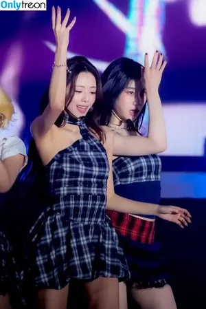 itzy.all.in.us / Shin Yu Na / Yuna ITZY / 유나 фото голая #0992
