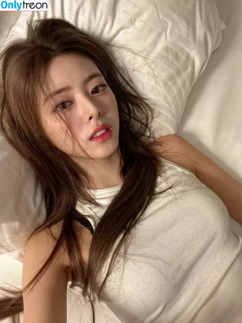 itzy.all.in.us голая photo #0180 (Shin Yu Na / Yuna ITZY / 유나)