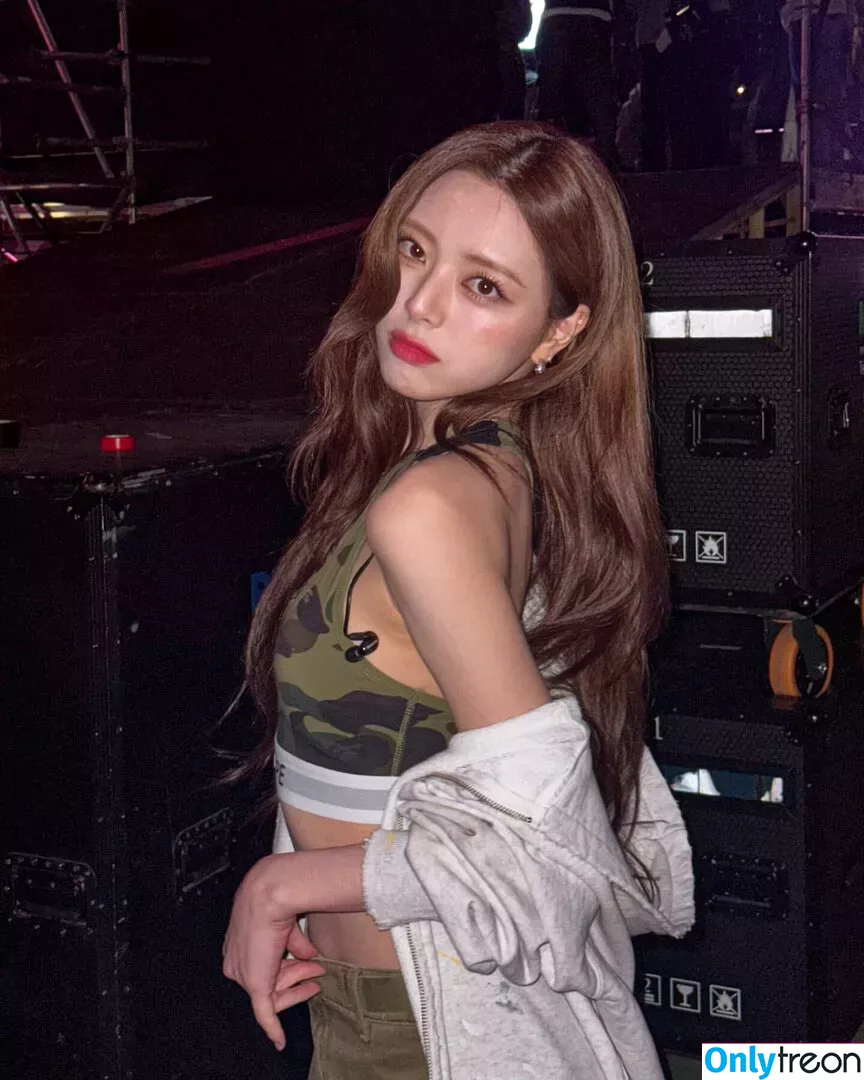 itzy.all.in.us голая photo #0224 (Shin Yu Na / Yuna ITZY / 유나)