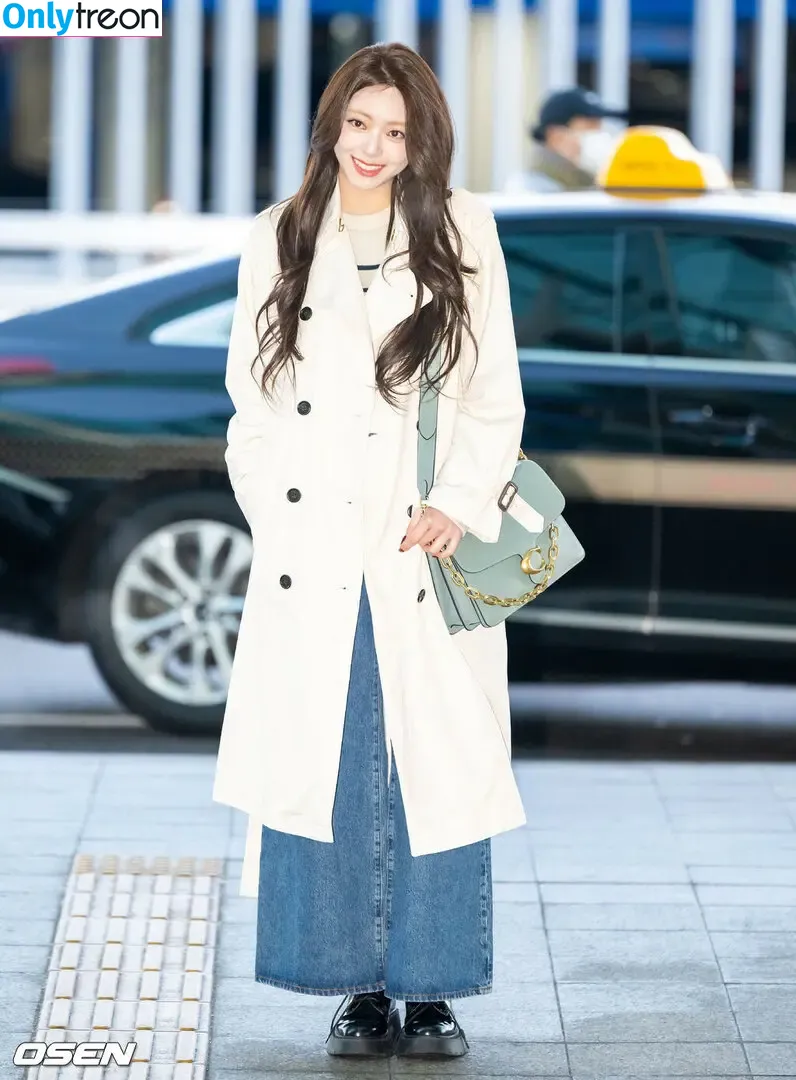 itzy.all.in.us голая photo #0342 (Shin Yu Na / Yuna ITZY / 유나)
