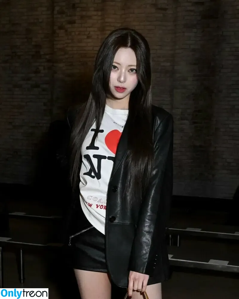 itzy.all.in.us голая photo #0372 (Shin Yu Na / Yuna ITZY / 유나)
