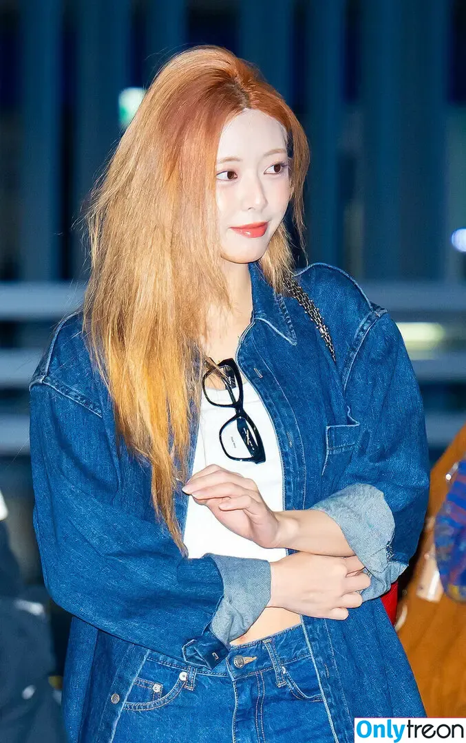 itzy.all.in.us голая photo #0498 (Shin Yu Na / Yuna ITZY / 유나)