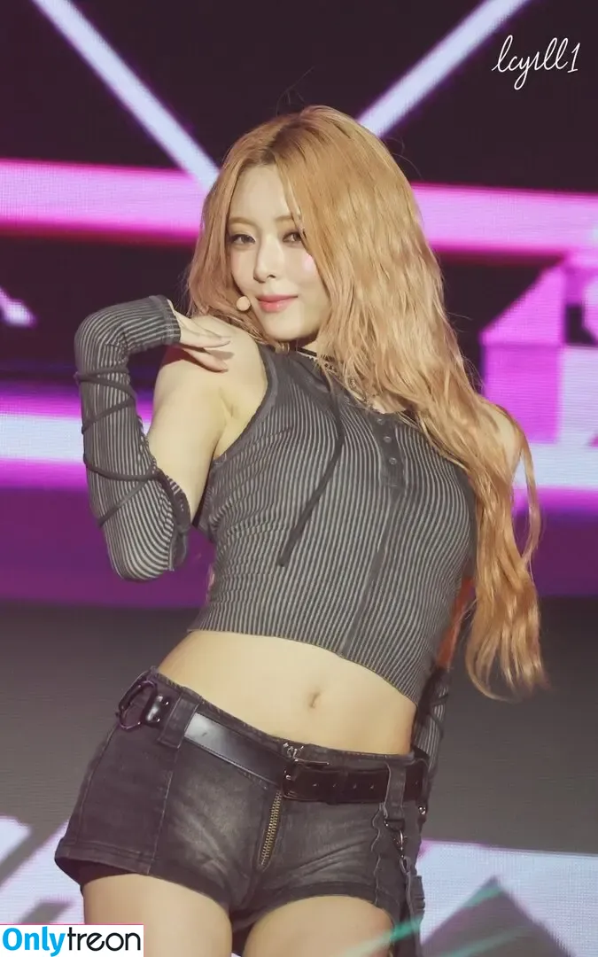itzy.all.in.us голая photo #0525 (Shin Yu Na / Yuna ITZY / 유나)