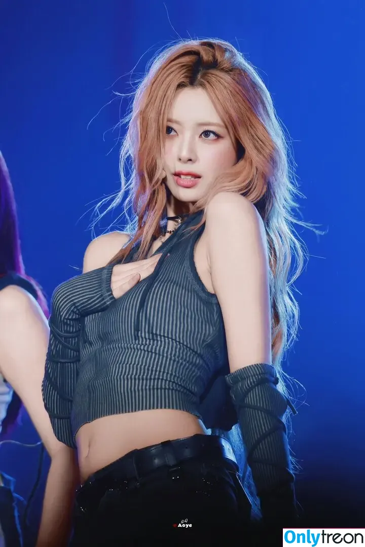 itzy.all.in.us голая photo #0526 (Shin Yu Na / Yuna ITZY / 유나)