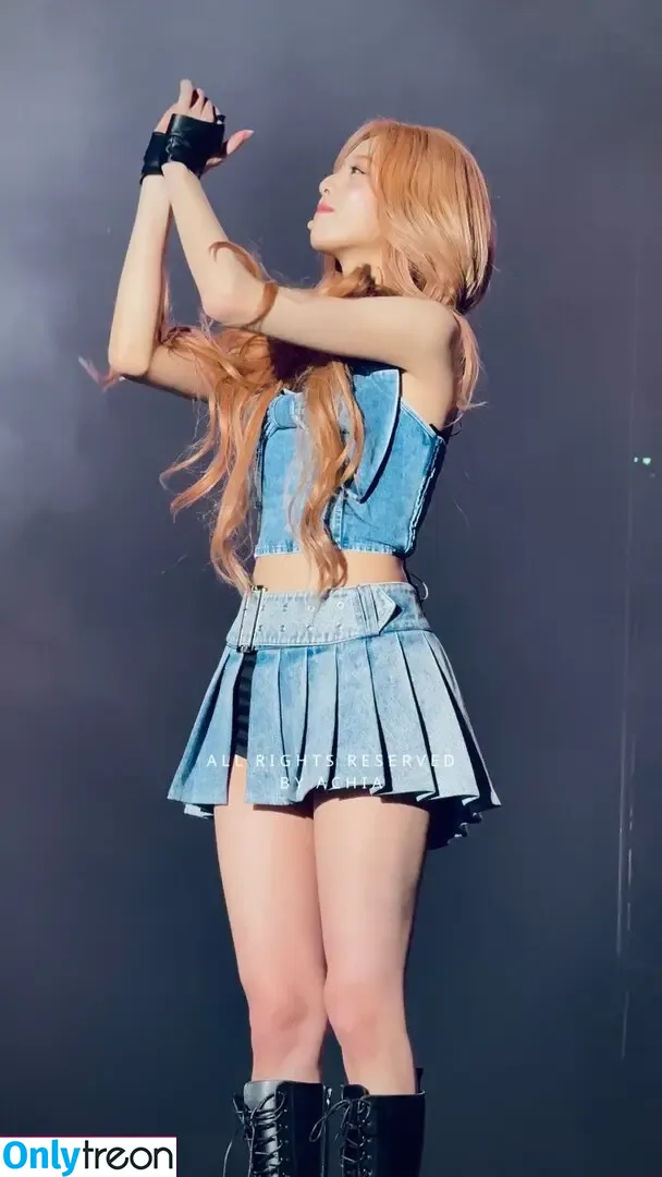 itzy.all.in.us голая photo #0540 (Shin Yu Na / Yuna ITZY / 유나)