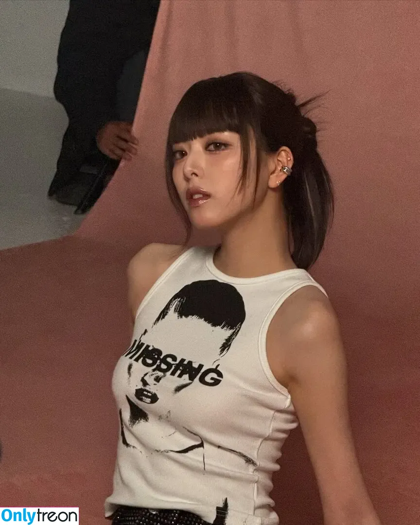 itzy.all.in.us голая photo #0556 (Shin Yu Na / Yuna ITZY / 유나)
