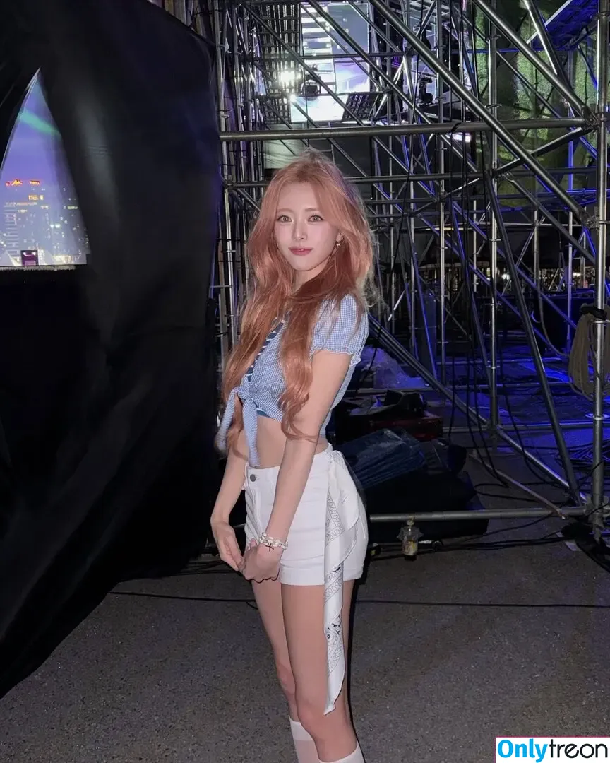 itzy.all.in.us голая photo #0569 (Shin Yu Na / Yuna ITZY / 유나)