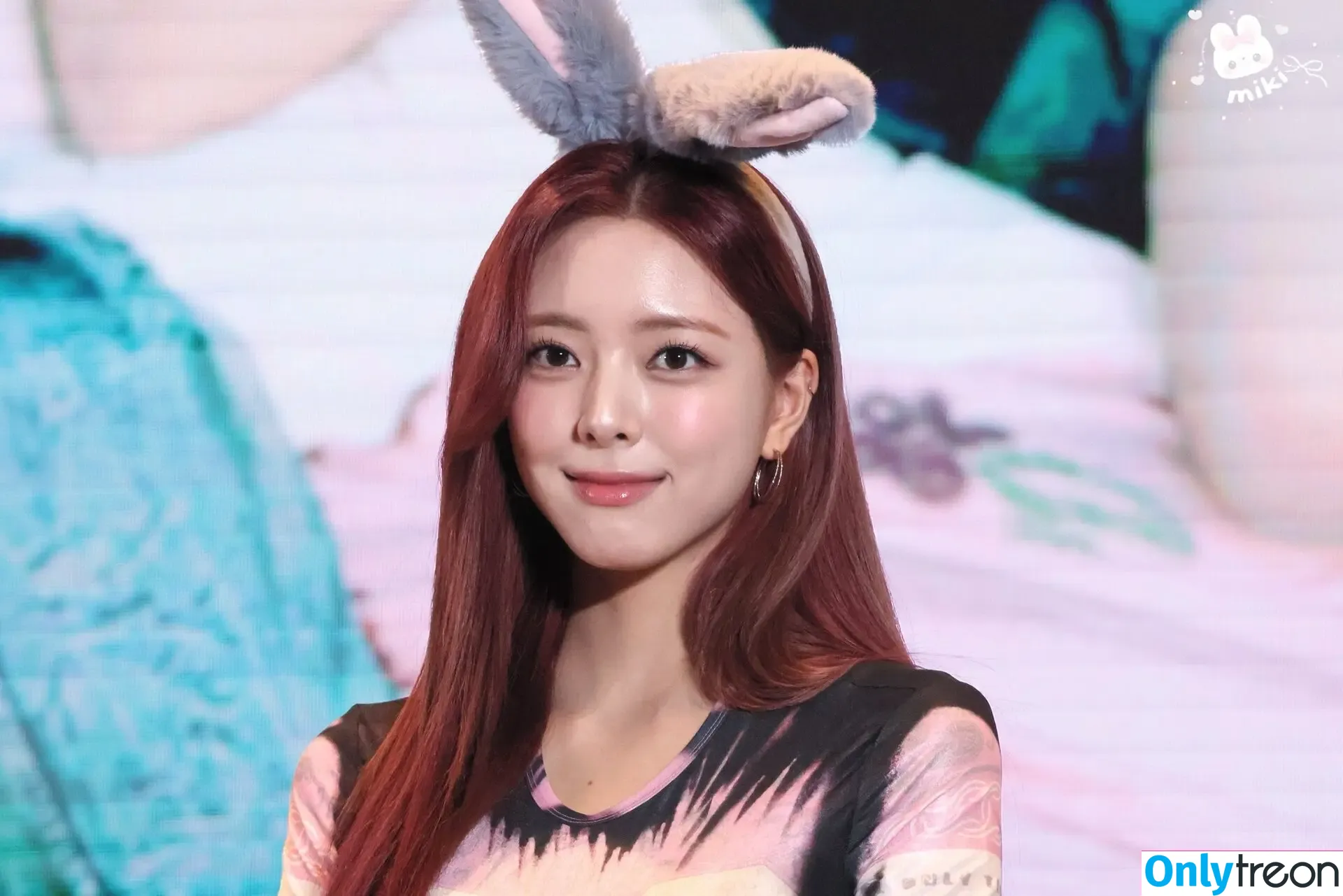 itzy.all.in.us nude photo #0862 (Shin Yu Na / Yuna ITZY / 유나)
