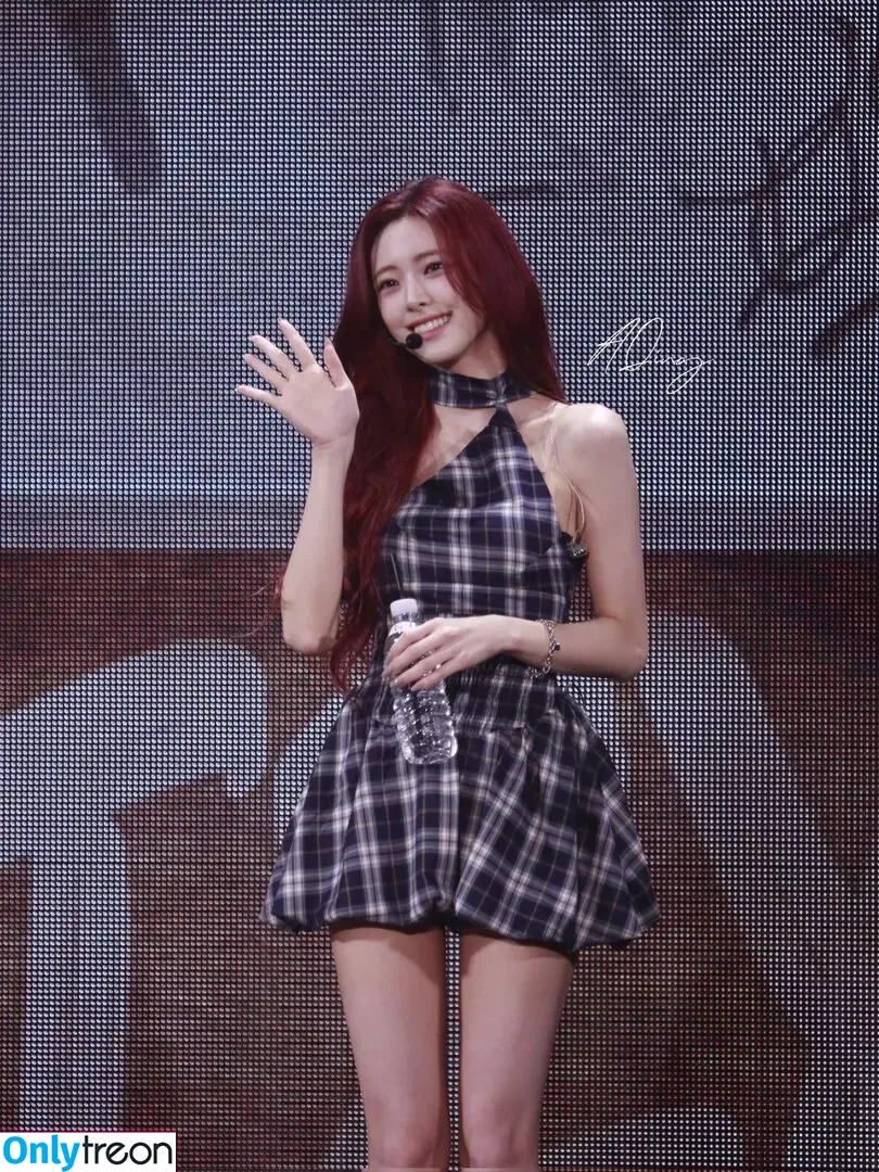 itzy.all.in.us голая photo #0888 (Shin Yu Na / Yuna ITZY / 유나)