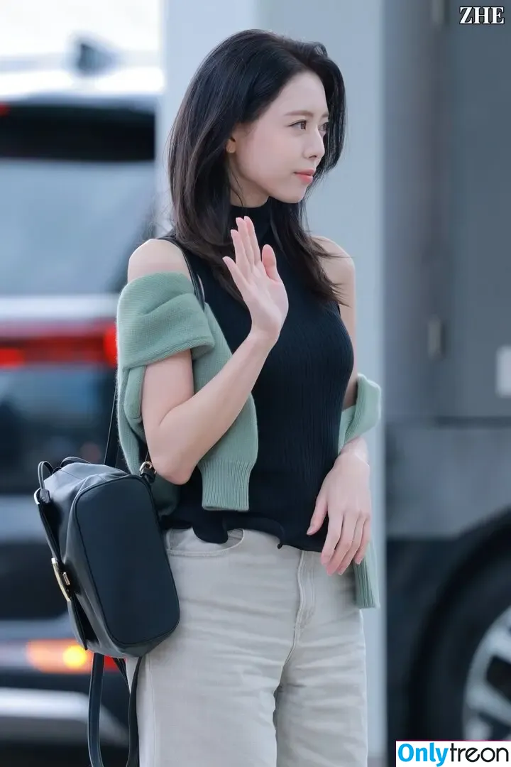 itzy.all.in.us голая photo #0915 (Shin Yu Na / Yuna ITZY / 유나)