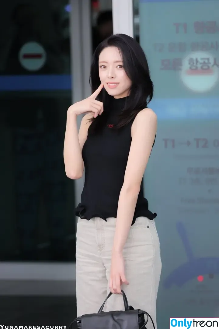 itzy.all.in.us голая photo #0925 (Shin Yu Na / Yuna ITZY / 유나)