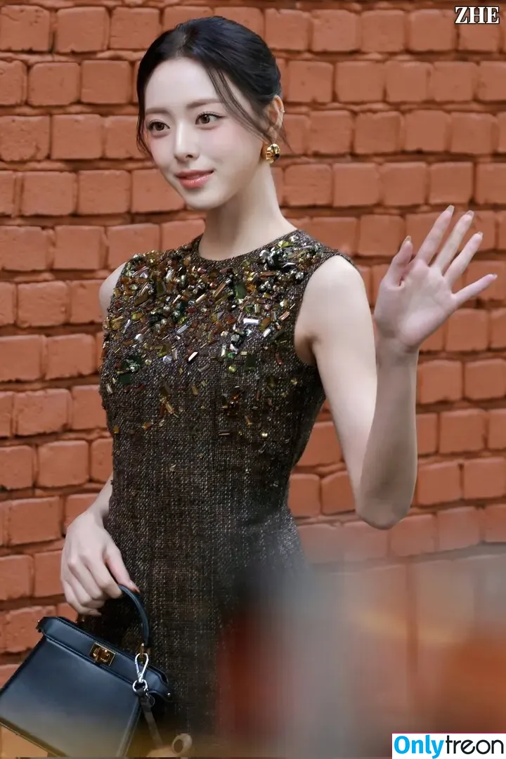 itzy.all.in.us голая photo #0938 (Shin Yu Na / Yuna ITZY / 유나)