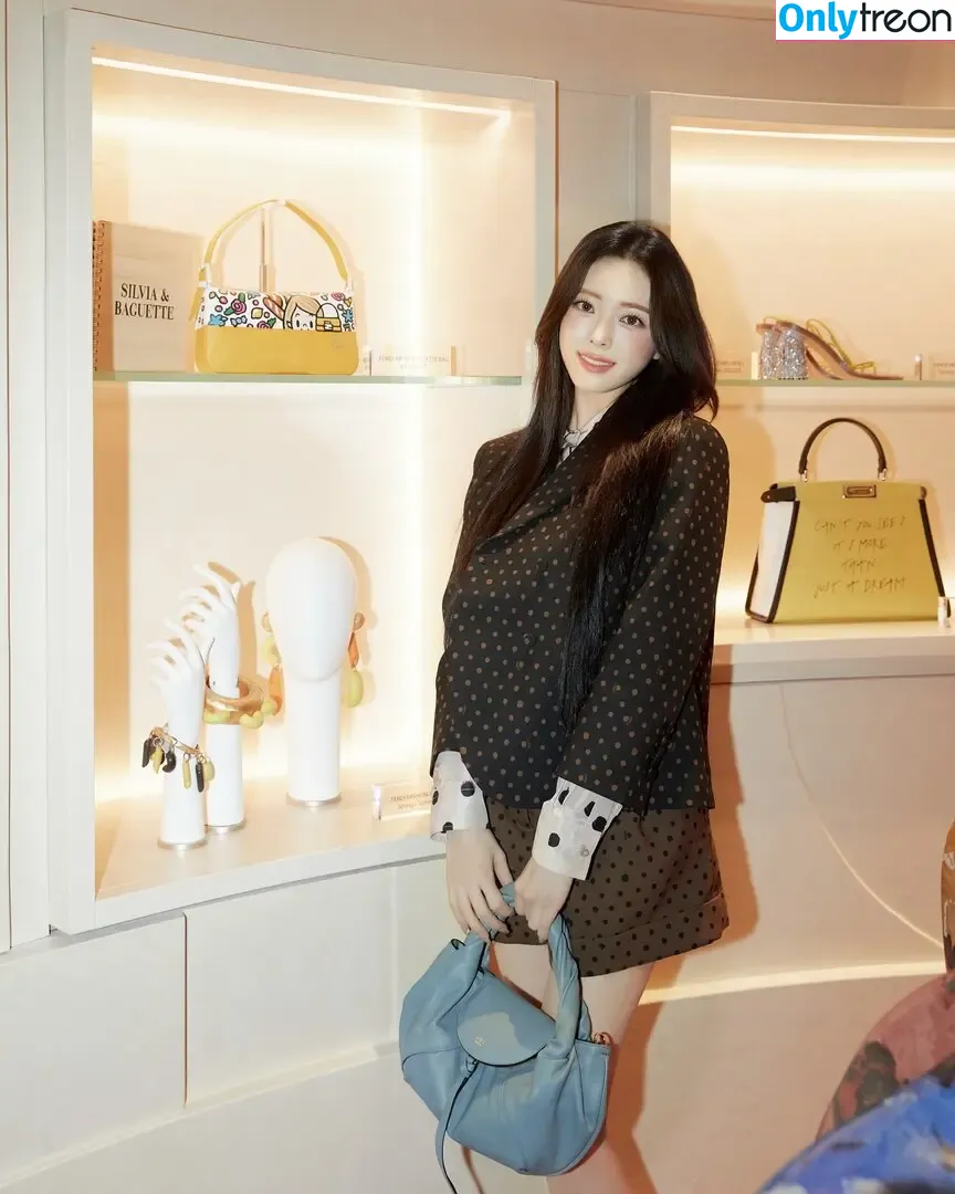 itzy.all.in.us голая photo #0975 (Shin Yu Na / Yuna ITZY / 유나)