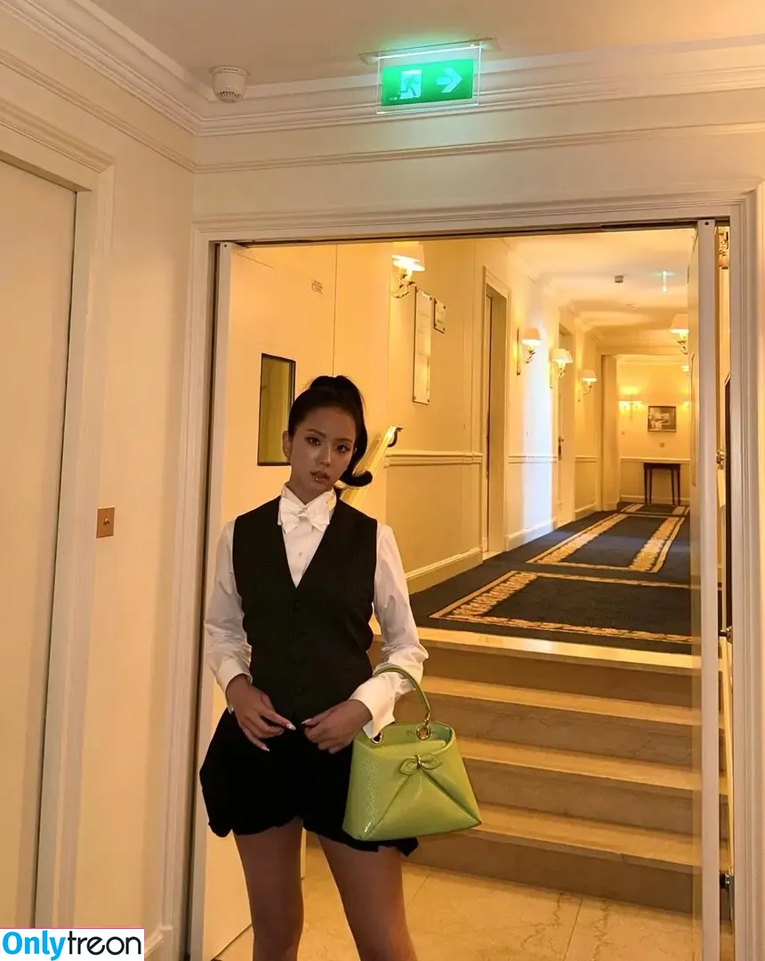 itzy.all.in.us голая photo #0985 (Shin Yu Na / Yuna ITZY / 유나)