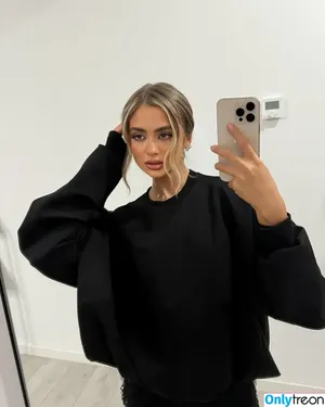 Iuliana Beregoi / edabuttee / iulianaberegoiofficial nude photo #0052