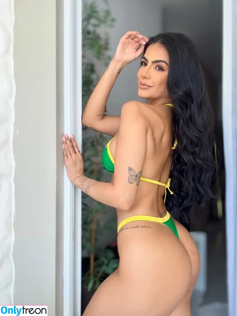 Iuly Lima голая photo #0621 (iulylp / lima.babyy)