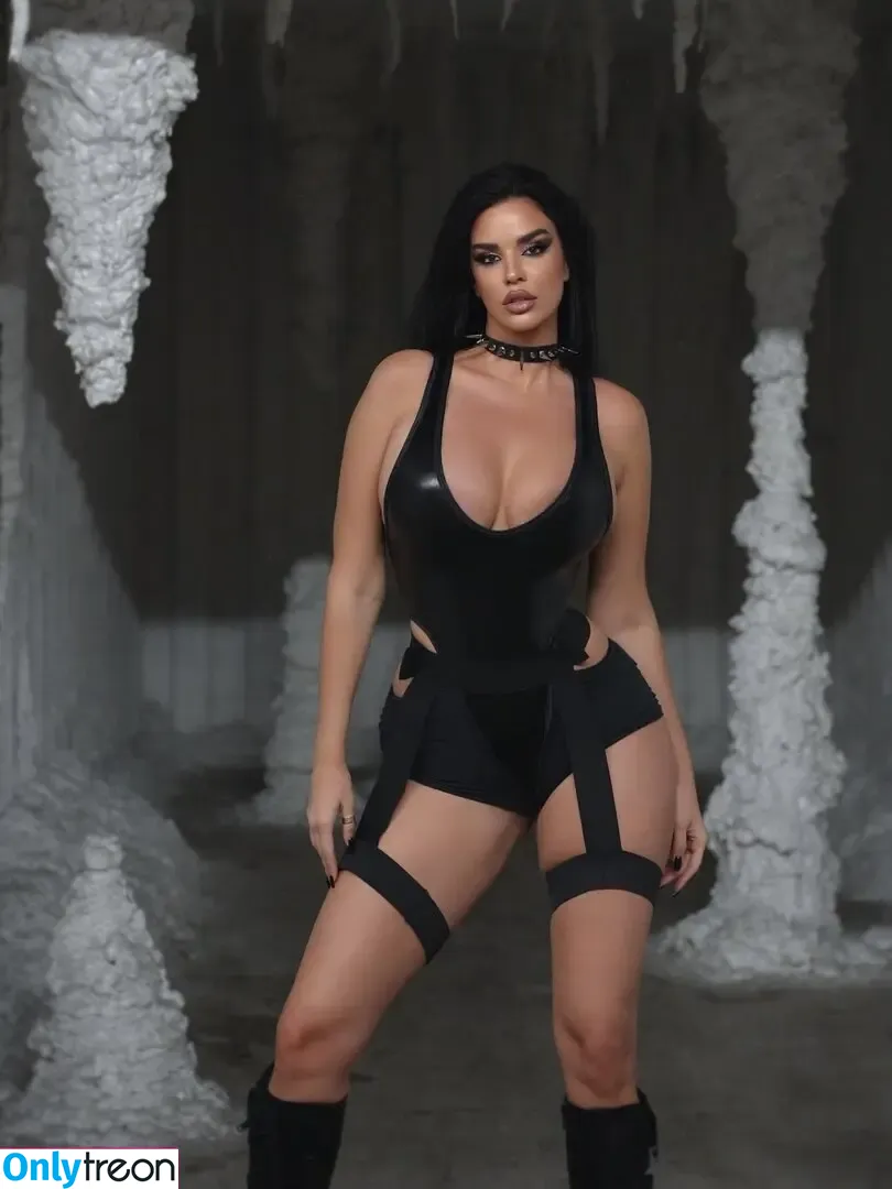 Ivana Knoll голая photo #0473 (knolldoll)