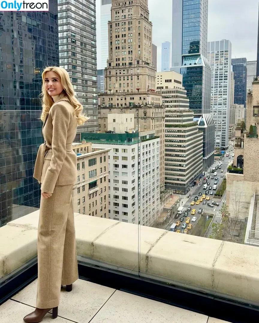 Ivanka Trump голая photo #0325 (IvankaTrump)