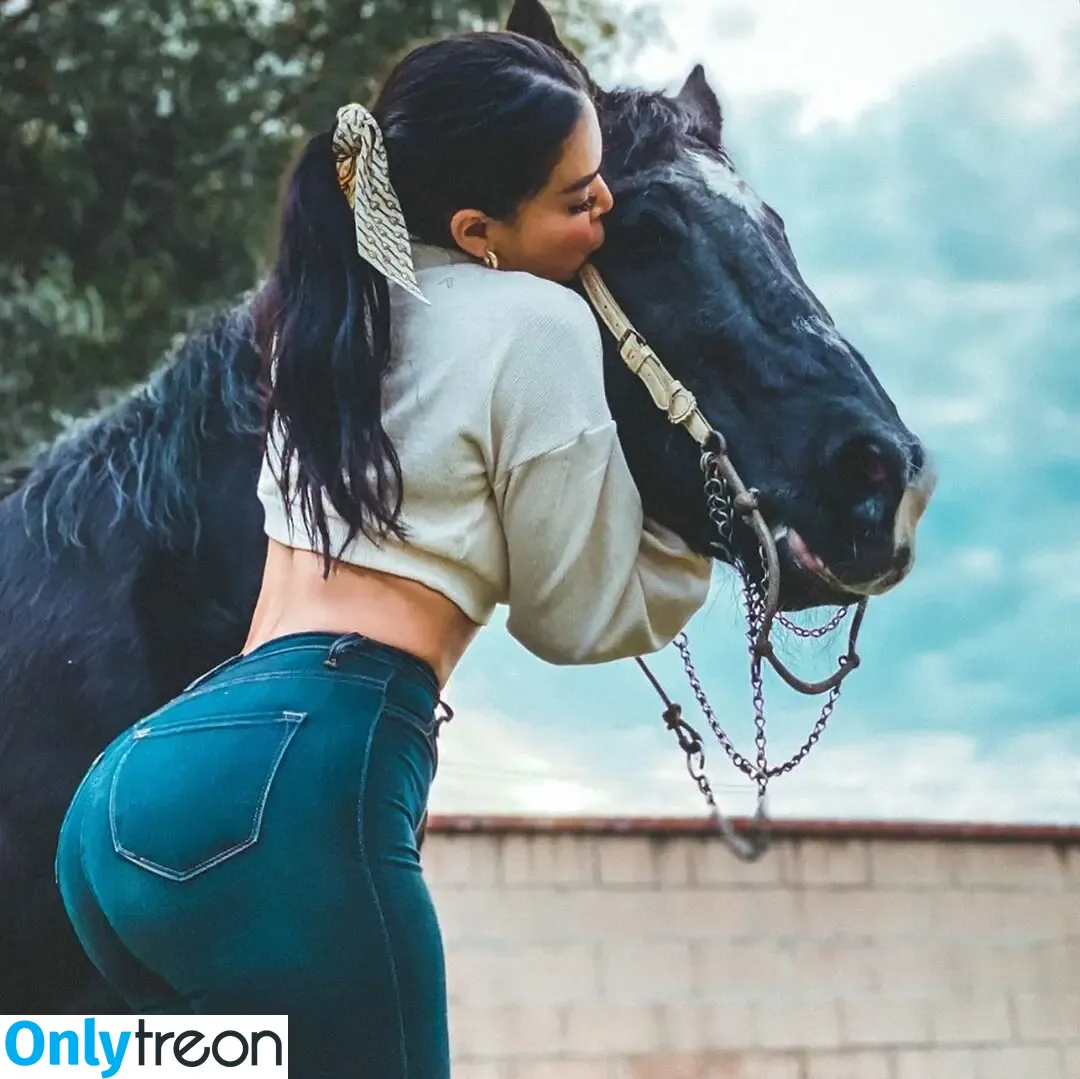 Ivette Saucedo nude photo #0009 (ivettesaucedo)