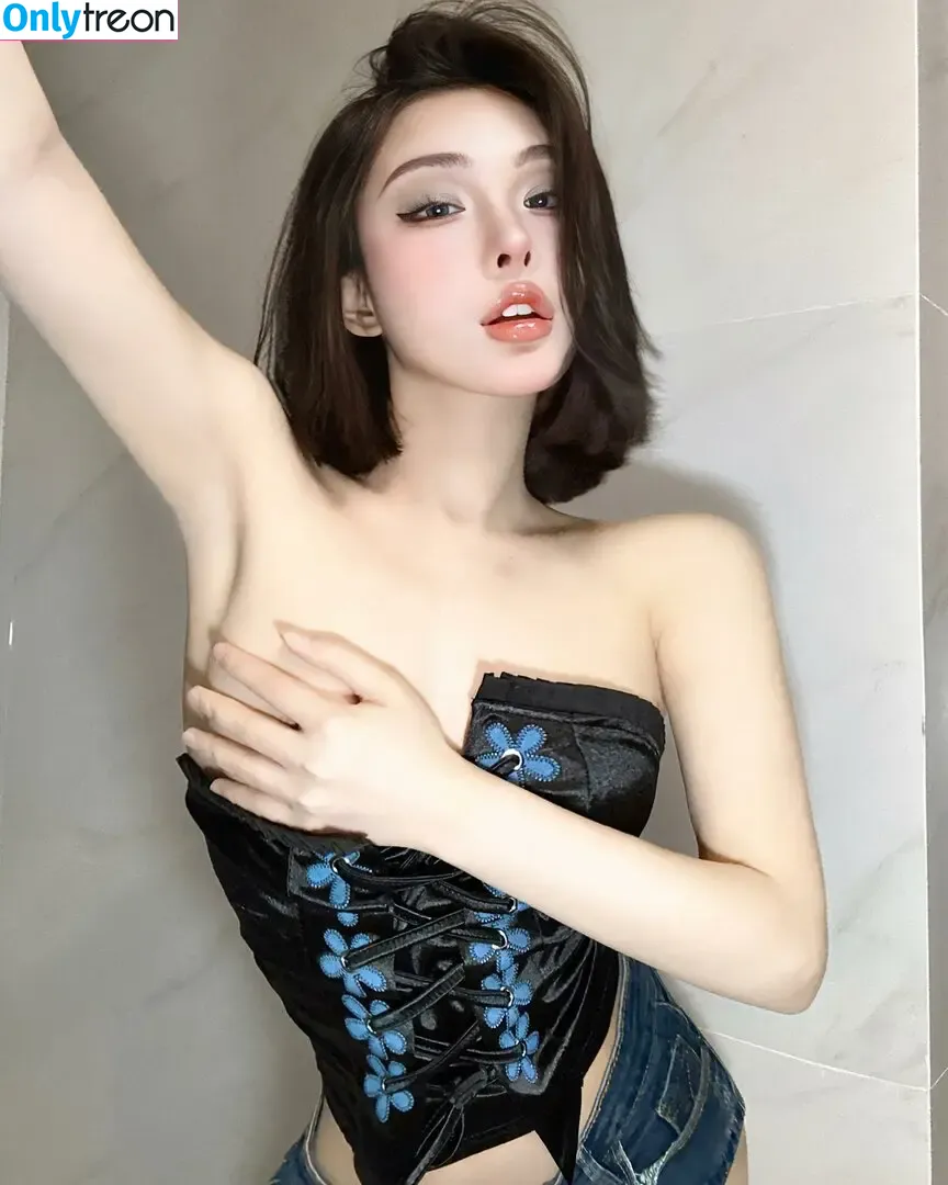 Ivy Ai.lin20_ nude photo #0477 (ai.lin20_)