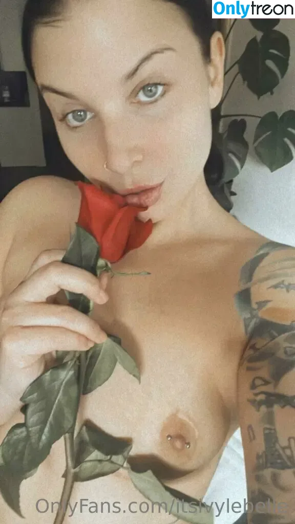Ivy Lebelle nude photo #0319 (anyuser / itsivylebelle)