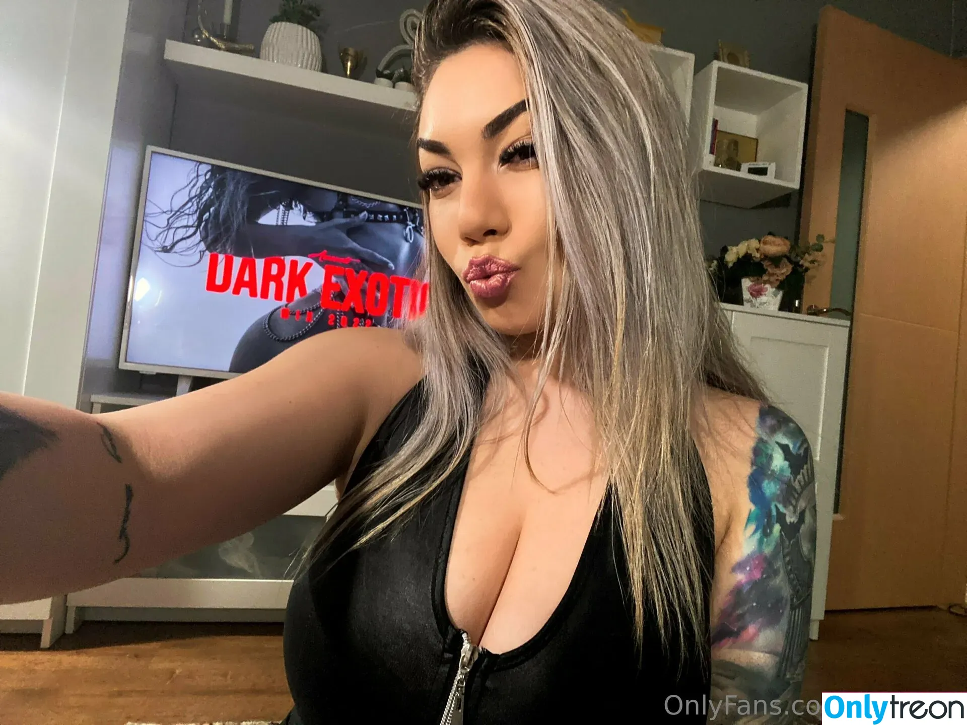 ivylovell nude photo #0114 (ivyleahlovell)