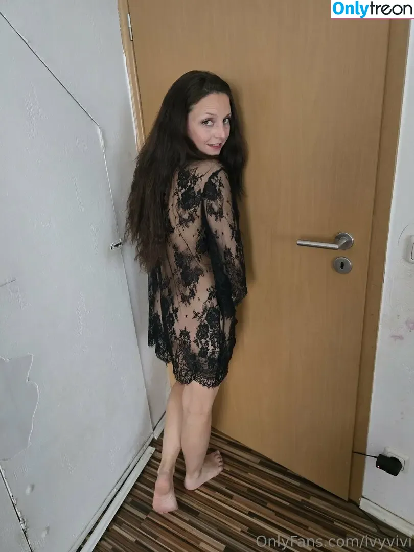 ivyvivi nude photo #0045 (ivyvivi)