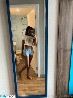 iwanthazelgrace / thehazelgracexx nude photo #0116