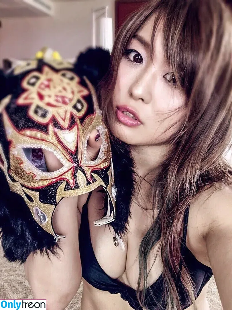 Iyo Sky голая photo #0317 (Io Shirai / iyoaghedo)