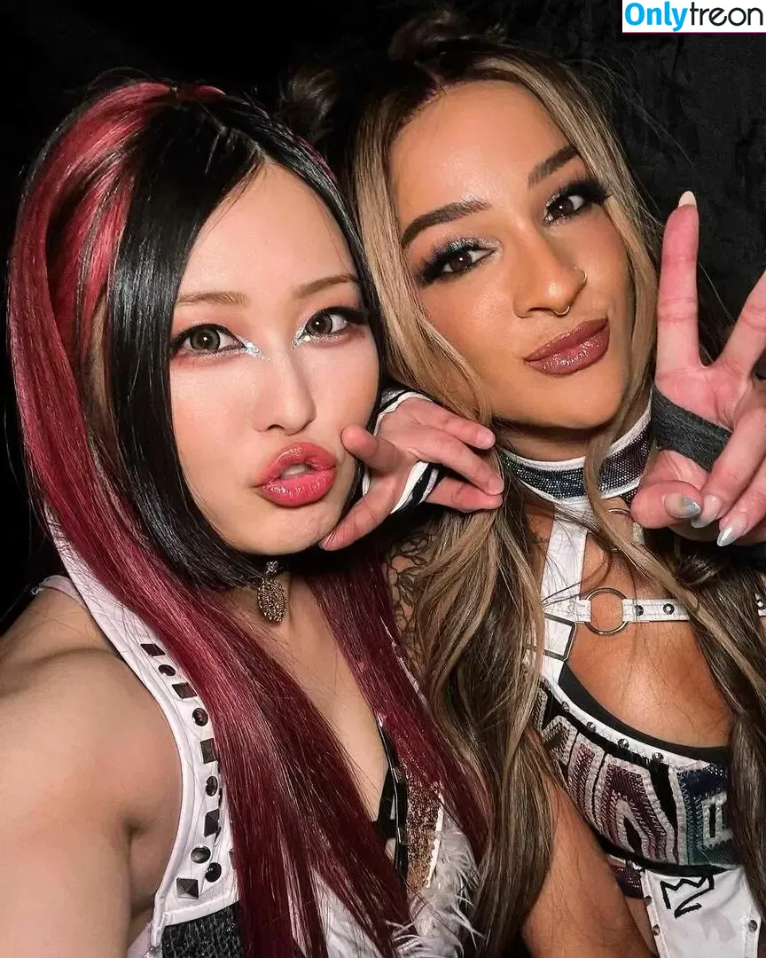 Iyo Sky голая photo #0568 (Io Shirai / iyoaghedo)