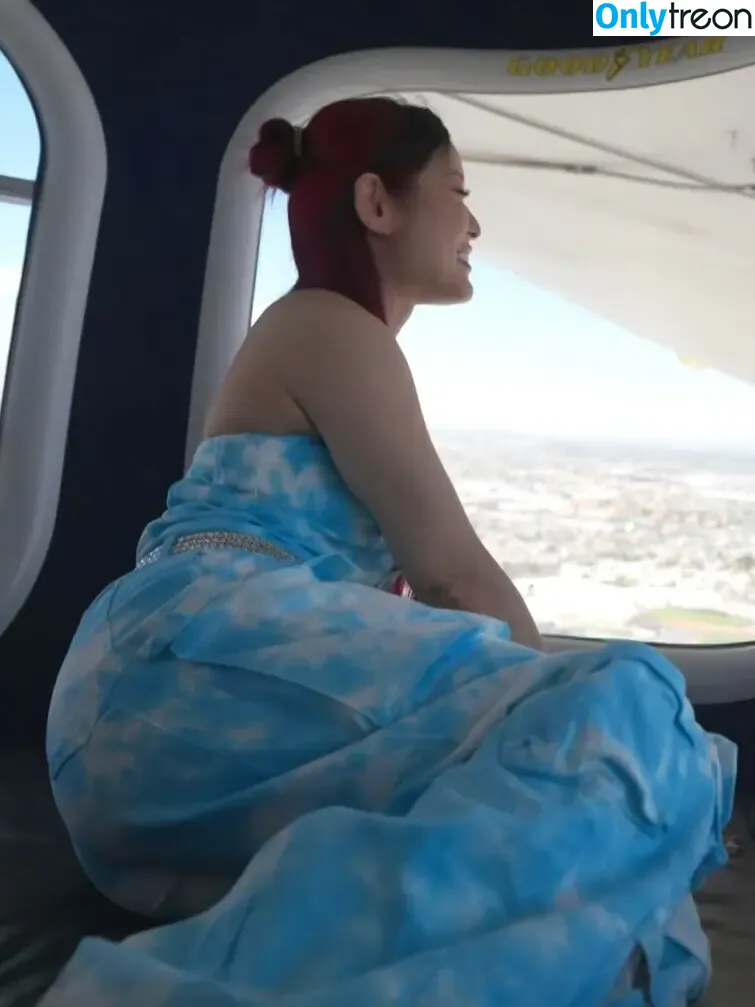 Iyo Sky голая photo #0688 (Io Shirai / iyoaghedo)