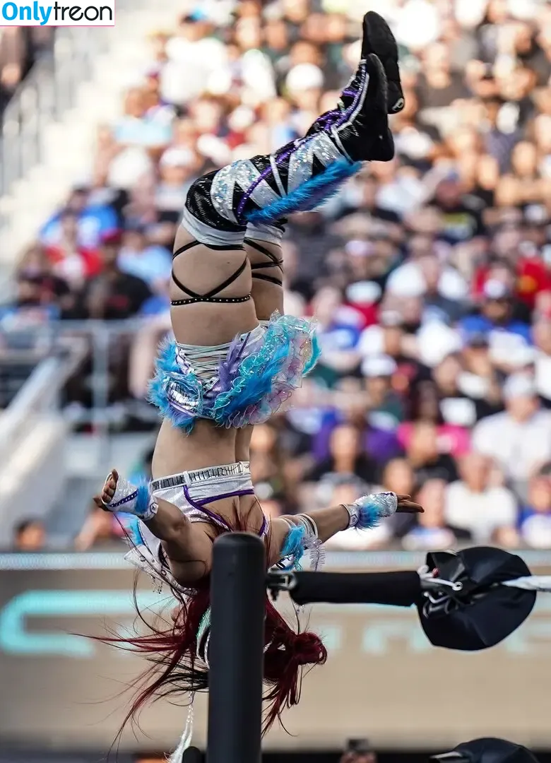 Iyo Sky голая photo #0875 (Io Shirai / iyoaghedo)