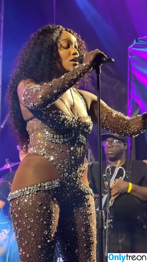 Iza Cantora голая photo #0080 (iza)