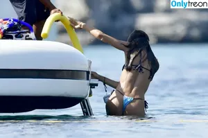 Izabel Goulart / iza_goulart / izabelgoulart nude photo #0302