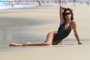 Izabel Goulart / iza_goulart / izabelgoulart фото голая #0868