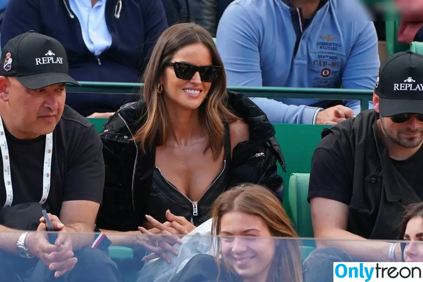 Izabel Goulart голая photo #0418 (iza_goulart / izabelgoulart)