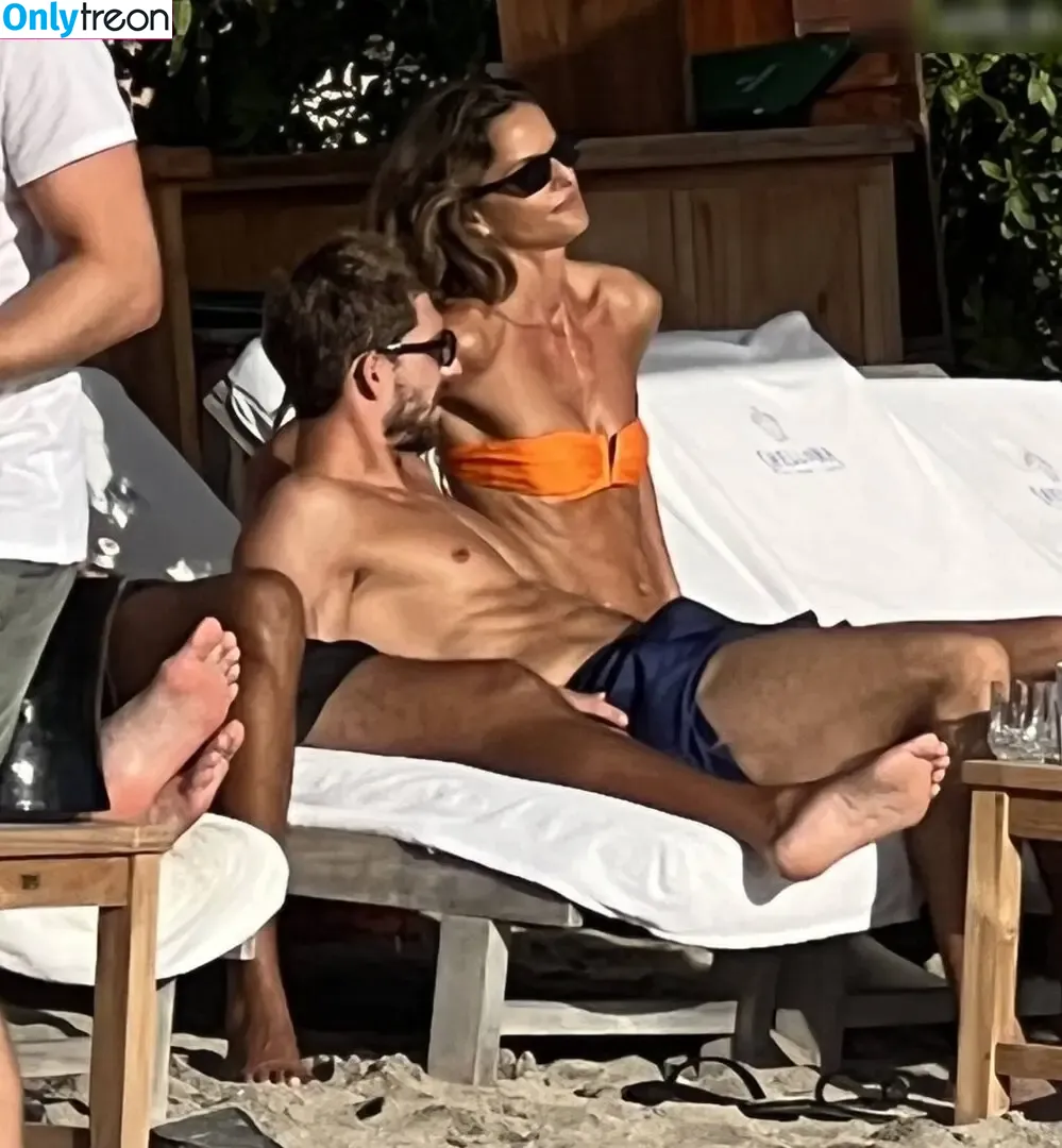 Izabel Goulart nude photo #0449 (iza_goulart / izabelgoulart)