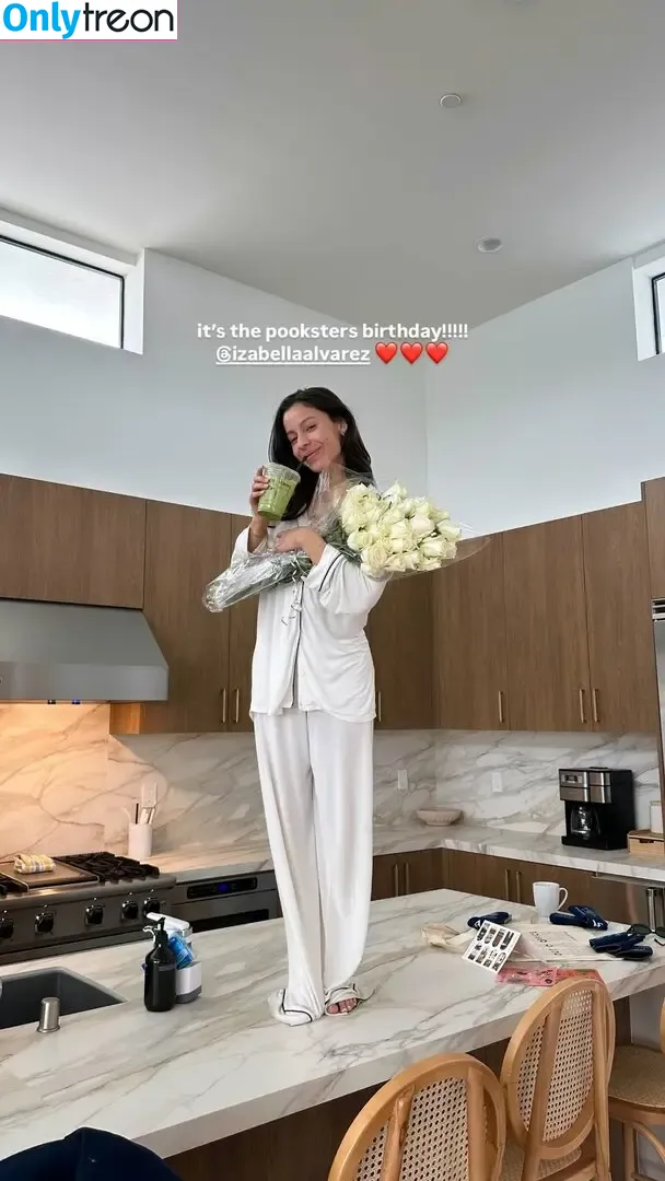 Izabella Alvarez голая photo #0079 (izabellaalvarez)