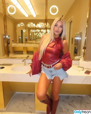 Izzi Dame / WWE NXT / izzi_bee / izzi_wwe nude photo #0196