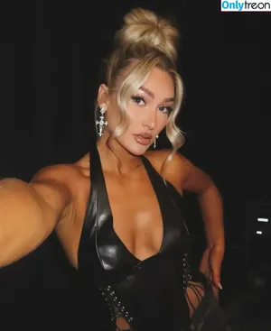 Izzi Dame / WWE NXT / izzi_bee / izzi_wwe nude photo #0201