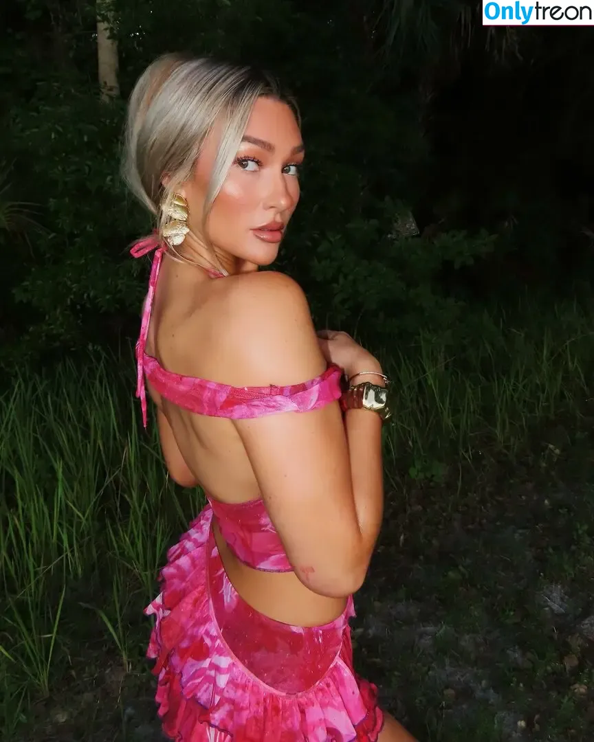 Izzi Dame nude photo #0234 (WWE NXT / izzi_bee / izzi_wwe)