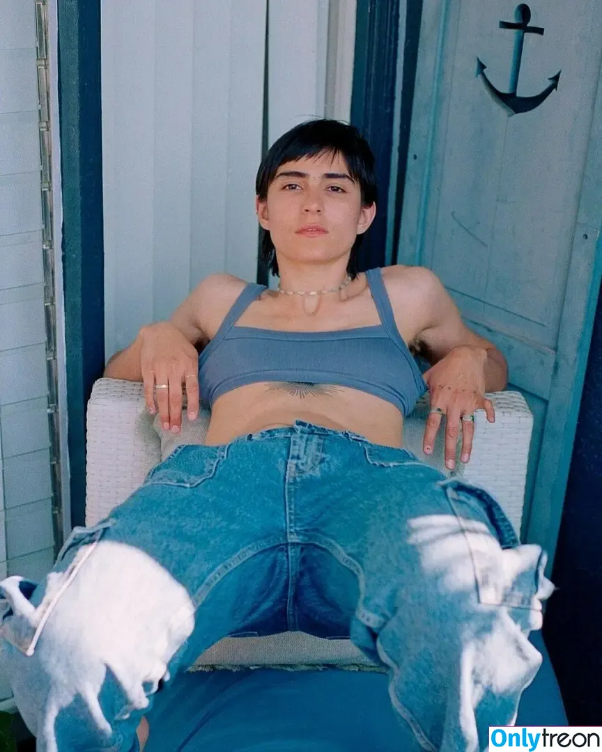 Izzi Rojas nude photo #0026 (actorwho_lovesyou / is_he_rojas)