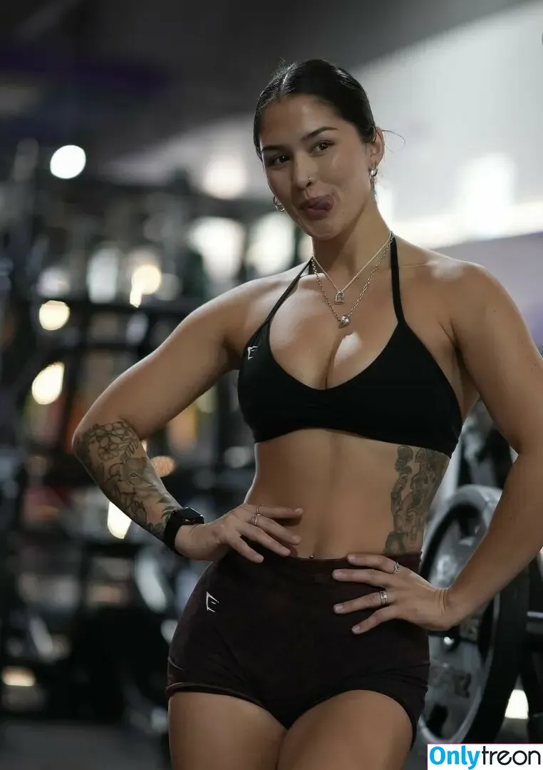 Izzy Flannery _izzyflannery_ голая photo #0006 (_izzyflannery_)