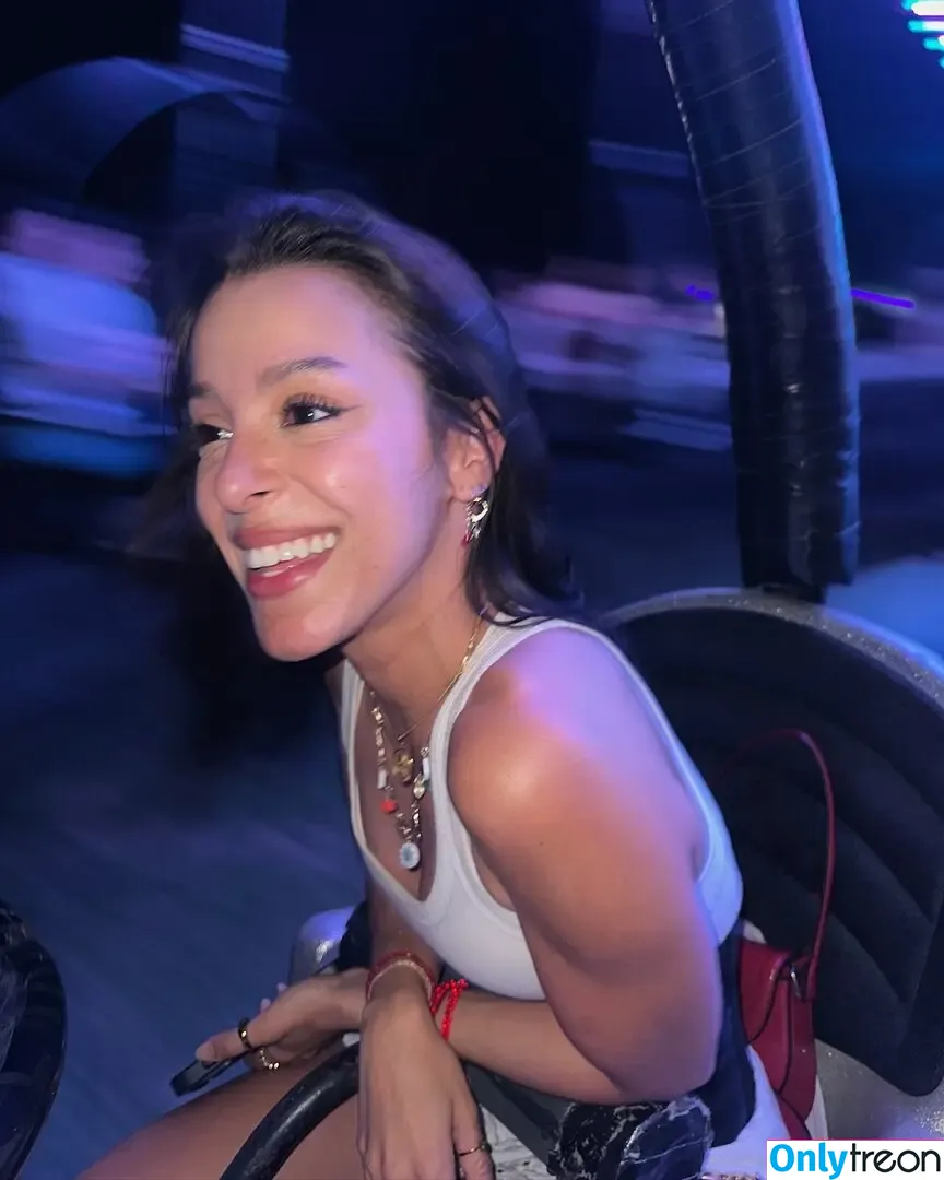 Izzybizzyspider nude photo #0287 (itsizzypaige)