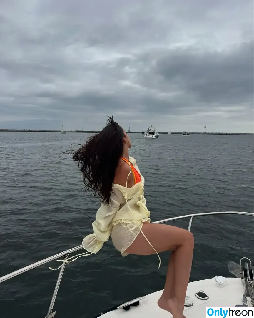 Izzybizzyspider nude photo #0313 (itsizzypaige)